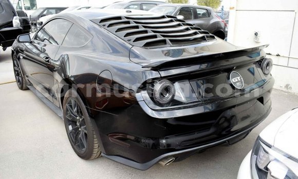 Acheter Import Voiture Ford Mustang Noir à Import - Dubai, Harare Acheter Import Voiture Ford Mustang Noir à Import - Dubai, Harare