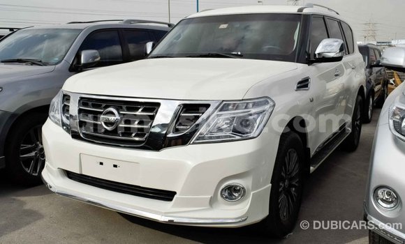 Tenga Imported Nissan Patrol Chena Mota in Import - Dubai in Harare Tenga Imported Nissan Patrol Chena Mota in Import - Dubai in Harare