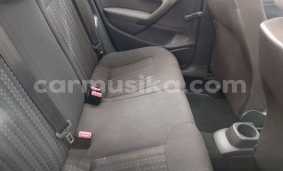 Acheter Occasion Voiture Volkswagen Polo Bleu à Beitbridge, Matabeleland South Acheter Occasion Voiture Volkswagen Polo Bleu à Beitbridge, Matabeleland South