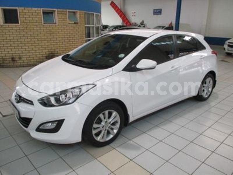 Big with watermark hyundai i30 matabeleland south beitbridge 14707