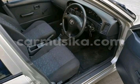 Acheter Occasion Voiture Toyota bB Gris à Beitbridge, Matabeleland South Acheter Occasion Voiture Toyota bB Gris à Beitbridge, Matabeleland South