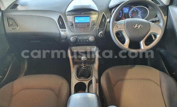 Tenga Tsaru Hyundai ix35 Chena Mota in Beitbridge in Matabeleland South Tenga Tsaru Hyundai ix35 Chena Mota in Beitbridge in Matabeleland South