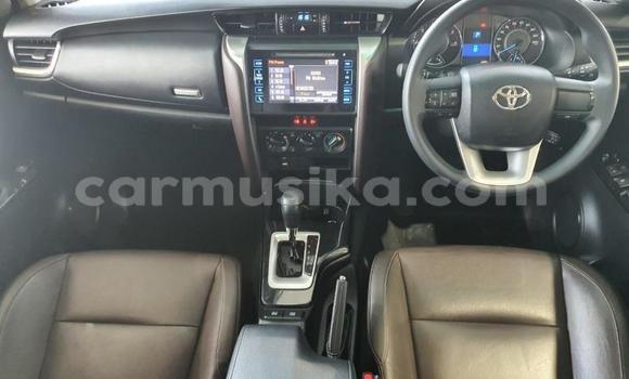 Acheter Occasion Voiture Toyota Hilux Autre à Beitbridge, Matabeleland South Acheter Occasion Voiture Toyota Hilux Autre à Beitbridge, Matabeleland South