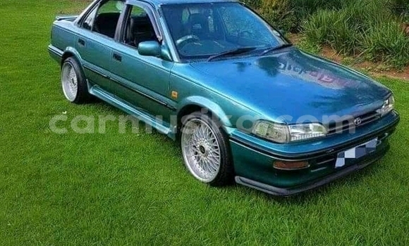 Buy Used Toyota Corolla Green Car in Beitbridge in Matabeleland South Buy Used Toyota Corolla Green Car in Beitbridge in Matabeleland South