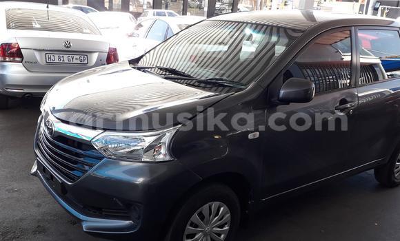 Acheter Occasion Voiture Toyota Avanza Gris à Beitbridge, Matabeleland South Acheter Occasion Voiture Toyota Avanza Gris à Beitbridge, Matabeleland South