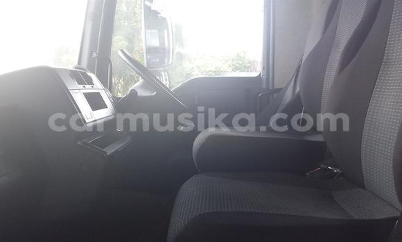 Acheter Occasion Utilitaire Volkswagen TRUCK Blanc à Beitbridge, Matabeleland South Acheter Occasion Utilitaire Volkswagen TRUCK Blanc à Beitbridge, Matabeleland South