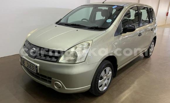 Buy Used Nissan Livina Silver Car in Beitbridge in Matabeleland South