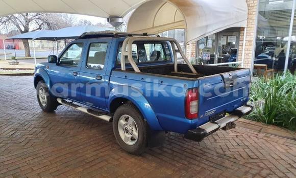 Tenga Tsaru Nissan NP 300 Bhuruu Mota in Beitbridge in Matabeleland South Tenga Tsaru Nissan NP 300 Bhuruu Mota in Beitbridge in Matabeleland South