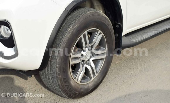 Tenga Imported Toyota Fortuner Chena Mota in Import - Dubai in Harare Tenga Imported Toyota Fortuner Chena Mota in Import - Dubai in Harare