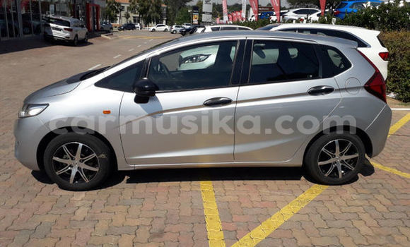 Tenga Tsaru Honda Jazz Sirivha Mota in Harare in Harare Tenga Tsaru Honda Jazz Sirivha Mota in Harare in Harare