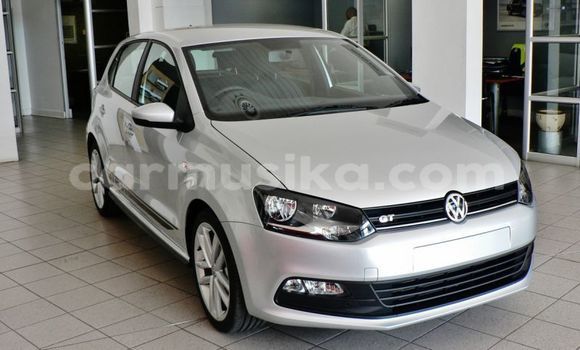 Tenga Tsaru Volkswagen Polo Sirivha Mota in Beitbridge in Matabeleland South