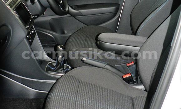 Acheter Occasion Voiture Volkswagen Polo Gris à Beitbridge, Matabeleland South Acheter Occasion Voiture Volkswagen Polo Gris à Beitbridge, Matabeleland South