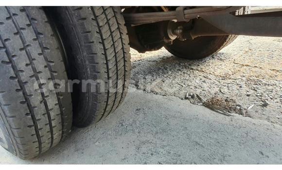 Tenga Tsaru Isuzu Elf Chena Rori in Beitbridge in Matabeleland South Tenga Tsaru Isuzu Elf Chena Rori in Beitbridge in Matabeleland South