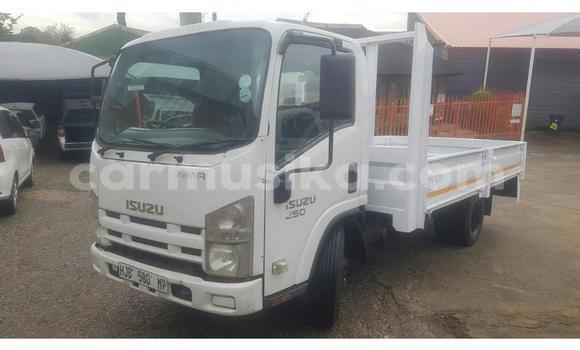 Tenga Tsaru Isuzu FTR 850 Chena Rori in Beitbridge in Matabeleland South Tenga Tsaru Isuzu FTR 850 Chena Rori in Beitbridge in Matabeleland South