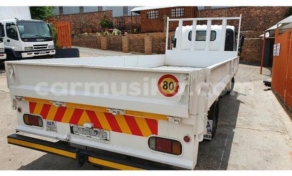 Tenga Tsaru Isuzu FTR 850 Chena Rori in Beitbridge in Matabeleland South Tenga Tsaru Isuzu FTR 850 Chena Rori in Beitbridge in Matabeleland South