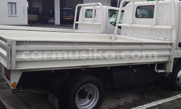Buy Used Toyota Dyna White Truck in Beitbridge in Matabeleland South Buy Used Toyota Dyna White Truck in Beitbridge in Matabeleland South