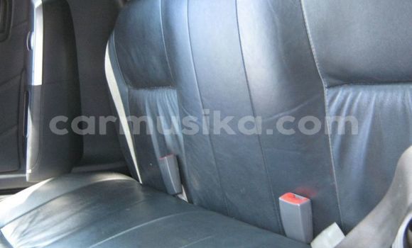 Tenga Tsaru Toyota Hilux Chena Mota in Harare in Harare Tenga Tsaru Toyota Hilux Chena Mota in Harare in Harare