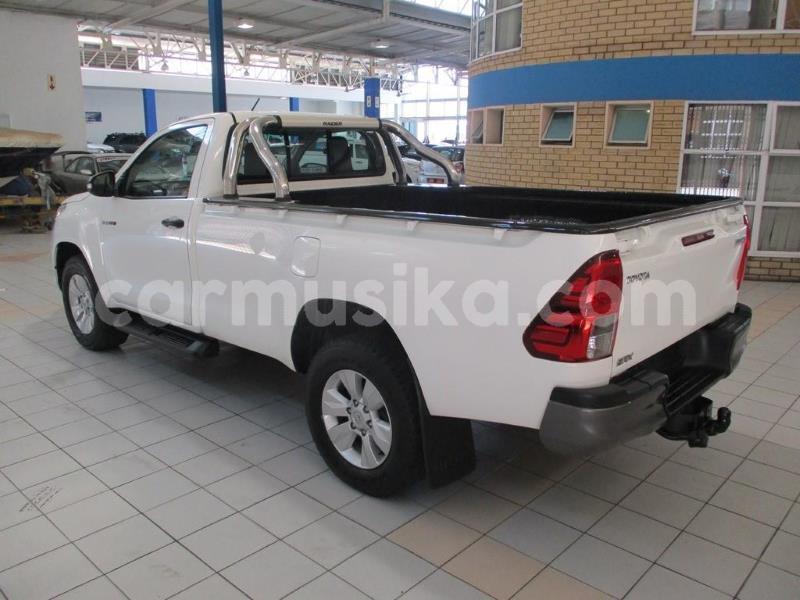 Big with watermark toyota hilux matabeleland south beitbridge 14777