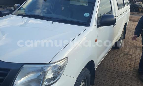 Nunua Ilio tumika Toyota Hilux Nyeupe Gari ndani ya Beitbridge nchini Matabeleland Kusini