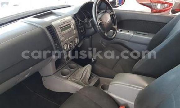 Acheter Occasion Voiture Ford Ranger Blanc à Beitbridge, Matabeleland South Acheter Occasion Voiture Ford Ranger Blanc à Beitbridge, Matabeleland South