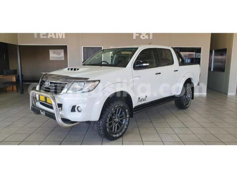 Big with watermark toyota hilux matabeleland south beitbridge 14783