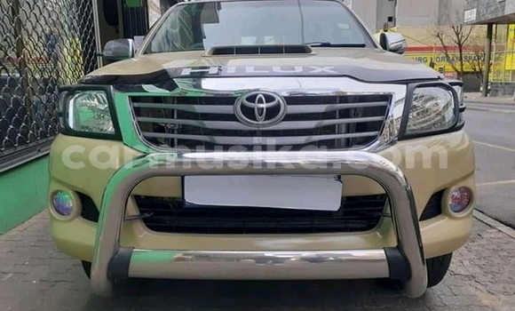 Acheter Occasion Voiture Toyota Hilux Blanc à Beitbridge, Matabeleland South Acheter Occasion Voiture Toyota Hilux Blanc à Beitbridge, Matabeleland South