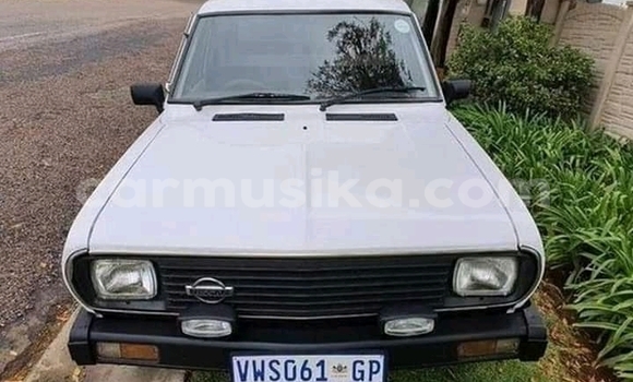 Acheter Occasion Voiture Nissan 100NX Blanc à Beitbridge, Matabeleland South Acheter Occasion Voiture Nissan 100NX Blanc à Beitbridge, Matabeleland South