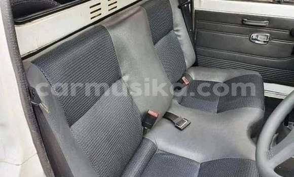 Acheter Occasion Voiture Nissan 100NX Blanc à Beitbridge, Matabeleland South Acheter Occasion Voiture Nissan 100NX Blanc à Beitbridge, Matabeleland South