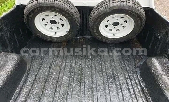 Acheter Occasion Voiture Nissan 100NX Blanc à Beitbridge, Matabeleland South Acheter Occasion Voiture Nissan 100NX Blanc à Beitbridge, Matabeleland South