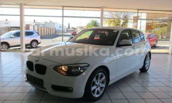 Tenga Tsaru BMW 1M Chena Mota in Beitbridge in Matabeleland South