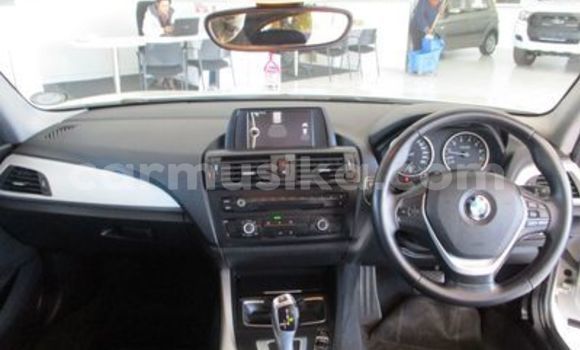 Acheter Occasion Voiture BMW 1M Blanc à Beitbridge, Matabeleland South Acheter Occasion Voiture BMW 1M Blanc à Beitbridge, Matabeleland South