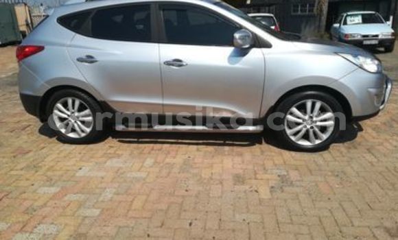Acheter Occasion Voiture Hyundai ix35 Blanc à Bulawayo, Bulawayo Acheter Occasion Voiture Hyundai ix35 Blanc à Bulawayo, Bulawayo