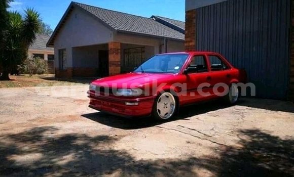 Acheter Occasion Voiture Toyota Corolla Rouge à Beitbridge, Matabeleland South Acheter Occasion Voiture Toyota Corolla Rouge à Beitbridge, Matabeleland South