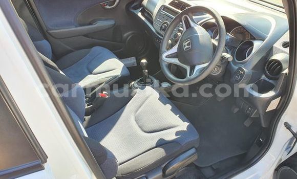 Tenga Tsaru Honda Jazz Chena Mota in Harare in Harare Tenga Tsaru Honda Jazz Chena Mota in Harare in Harare