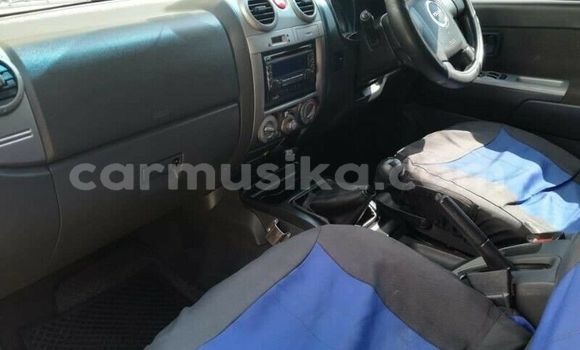 Buy Used Isuzu KB White Car in Beitbridge in Matabeleland South Buy Used Isuzu KB White Car in Beitbridge in Matabeleland South