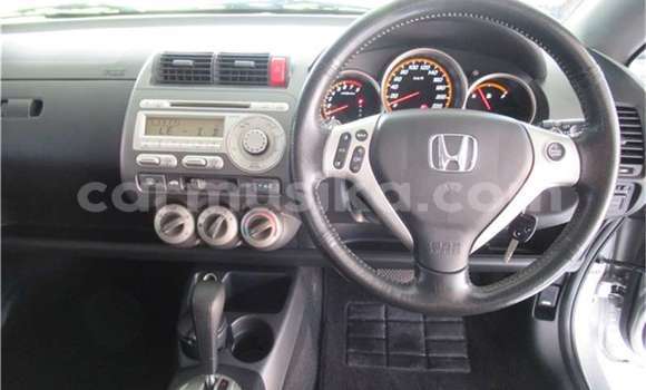 Buy Used Honda Mobilio Silver Car in Harare in Harare Buy Used Honda Mobilio Silver Car in Harare in Harare