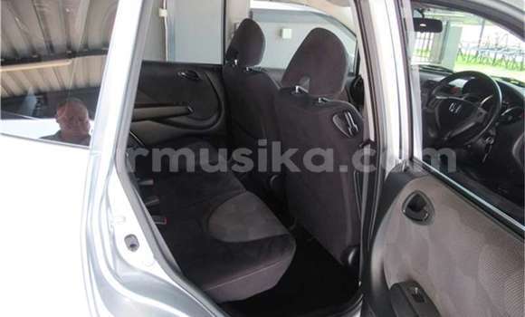 Buy Used Honda Mobilio Silver Car in Harare in Harare Buy Used Honda Mobilio Silver Car in Harare in Harare