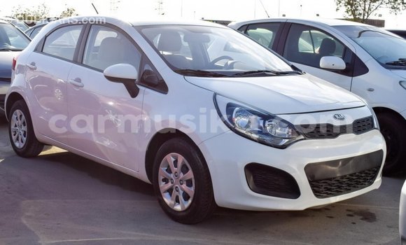 Tenga Imported Kia Rio Chena Mota in Import - Dubai in Harare Tenga Imported Kia Rio Chena Mota in Import - Dubai in Harare