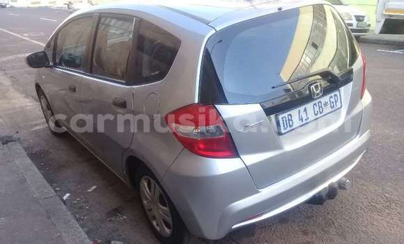 Buy Used Honda Fit Silver Car in Beitbridge in Matabeleland South Buy Used Honda Fit Silver Car in Beitbridge in Matabeleland South