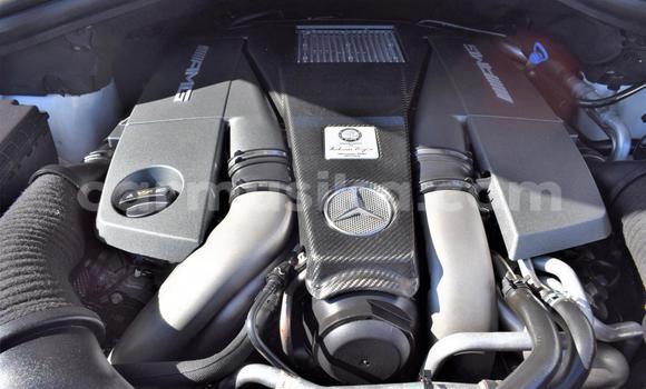 Buy Used Mercedes‒Benz ML–Class White Car in Beitbridge in Matabeleland South Buy Used Mercedes‒Benz ML–Class White Car in Beitbridge in Matabeleland South