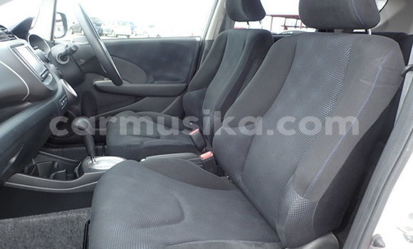 Tenga Tsaru Honda Fit Chena Mota in Harare in Harare Tenga Tsaru Honda Fit Chena Mota in Harare in Harare