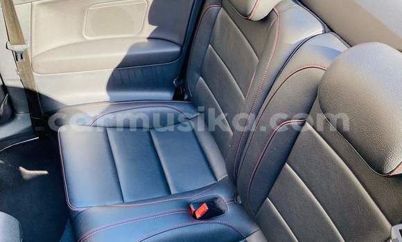 Buy Used Volkswagen Golf White Car in Harare in Harare Buy Used Volkswagen Golf White Car in Harare in Harare