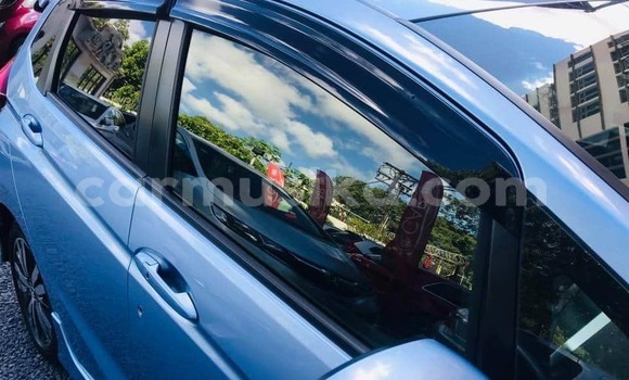 Buy Used Honda Fit Blue Car in Beitbridge in Matabeleland South Buy Used Honda Fit Blue Car in Beitbridge in Matabeleland South