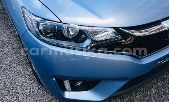 Buy Used Honda Fit Blue Car in Beitbridge in Matabeleland South Buy Used Honda Fit Blue Car in Beitbridge in Matabeleland South