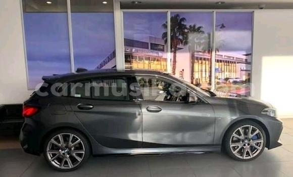 Buy Used BMW 3200 Silver Car in Beitbridge in Matabeleland South Buy Used BMW 3200 Silver Car in Beitbridge in Matabeleland South