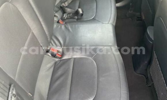 Buy Used Kia Rio White Car in Beitbridge in Matabeleland South Buy Used Kia Rio White Car in Beitbridge in Matabeleland South