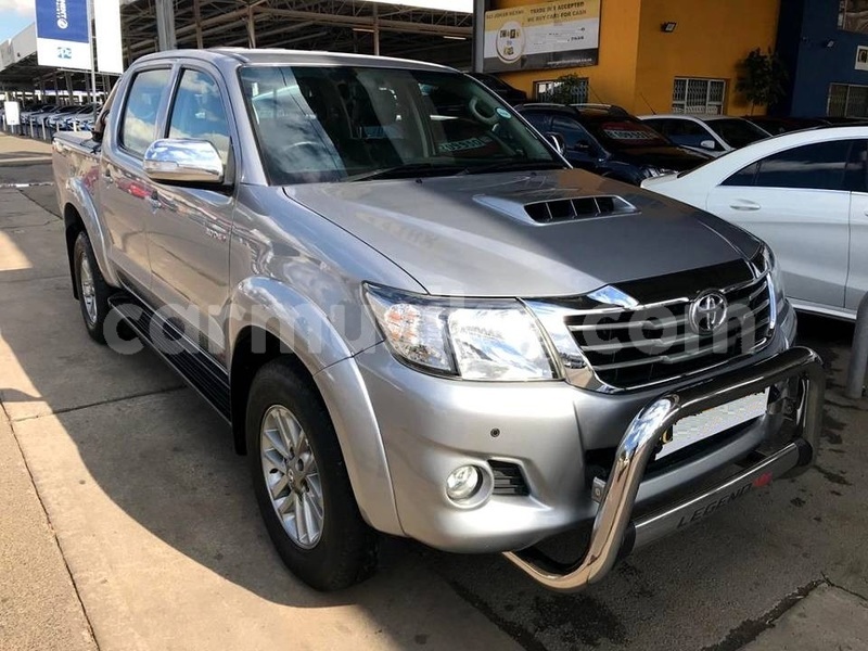 Big with watermark toyota hilux matabeleland south beitbridge 14860