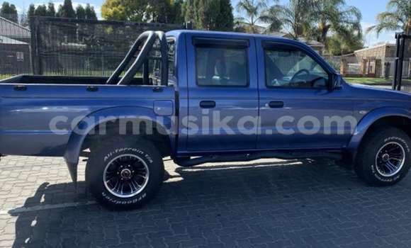 Buy Used Mazda Mazda 5 Blue Car in Beitbridge in Matabeleland South Buy Used Mazda Mazda 5 Blue Car in Beitbridge in Matabeleland South