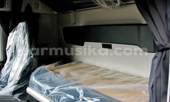 Tenga Tsaru Volvo F4 Chena Rori in Beitbridge in Matabeleland South Tenga Tsaru Volvo F4 Chena Rori in Beitbridge in Matabeleland South