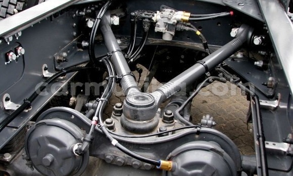 Tenga Tsaru Volvo F4 Chena Rori in Beitbridge in Matabeleland South Tenga Tsaru Volvo F4 Chena Rori in Beitbridge in Matabeleland South